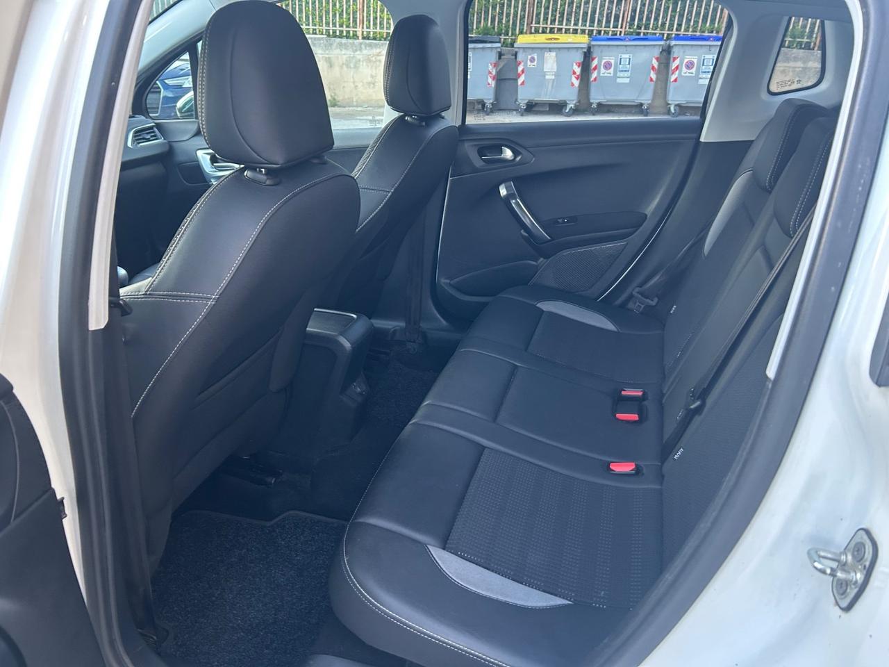 Peugeot 2008 BlueHDi 120 S&S Allure Euro6