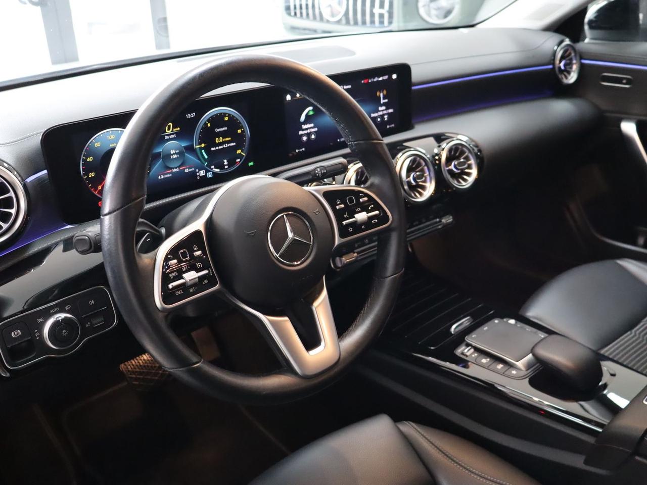 Mercedes-Benz CLA 200 Sport Night Edition C #10210