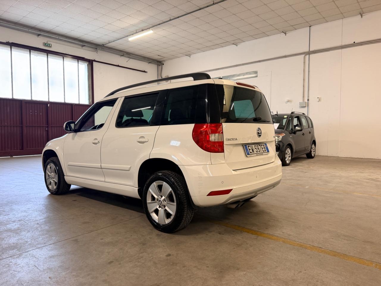 Skoda Yeti Outdoor 1.6 TDI CR 105 CV DSG Easy GreenTec