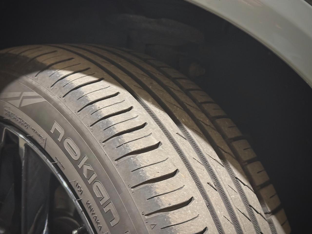 Audi Q2 1.6 TDI S line IDENTITY BLACK