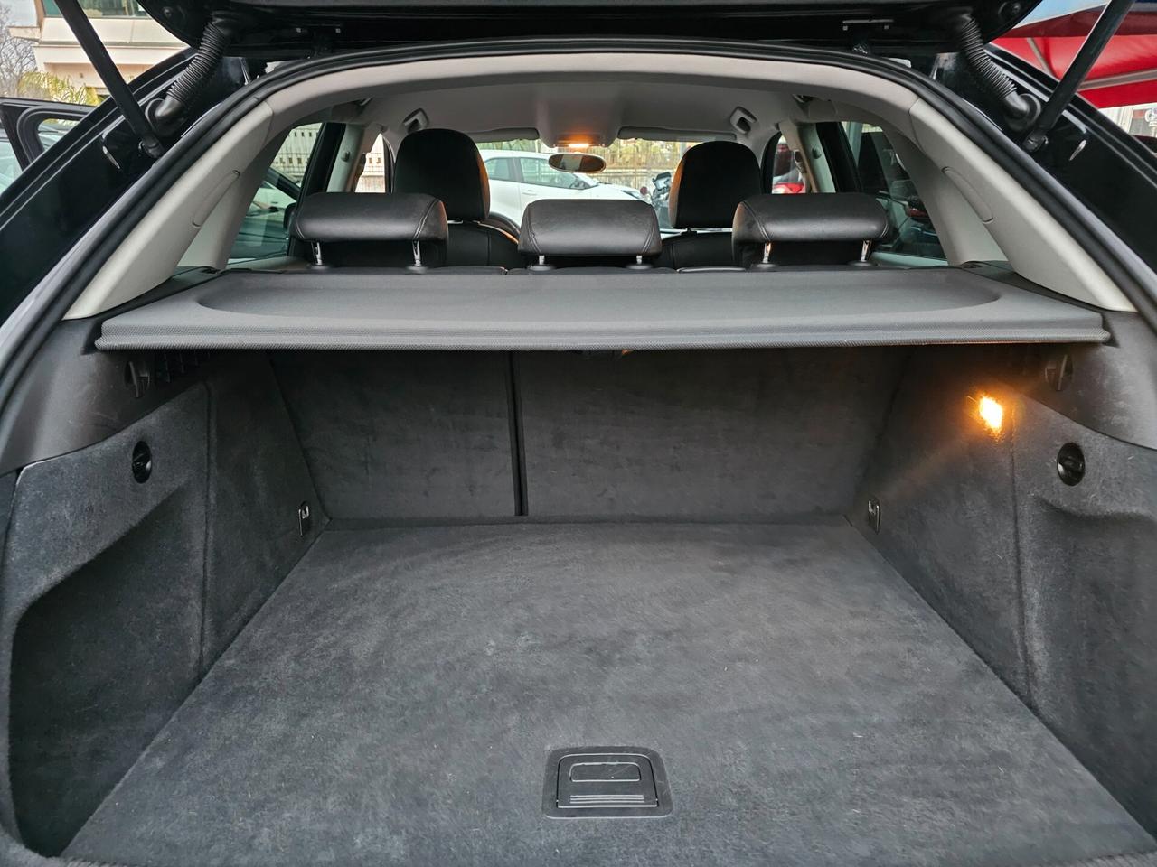 Audi Q3 2.0 TDI Quattro S-Tronic 140CV.Fine 2013