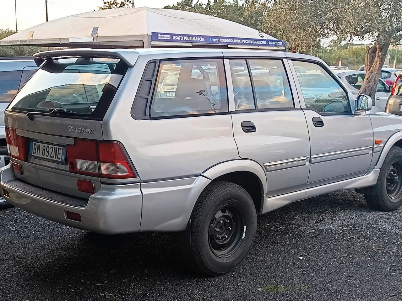 Ssangyong MUSSO 2000 - 2.3i 16V cat EL Lb automobili