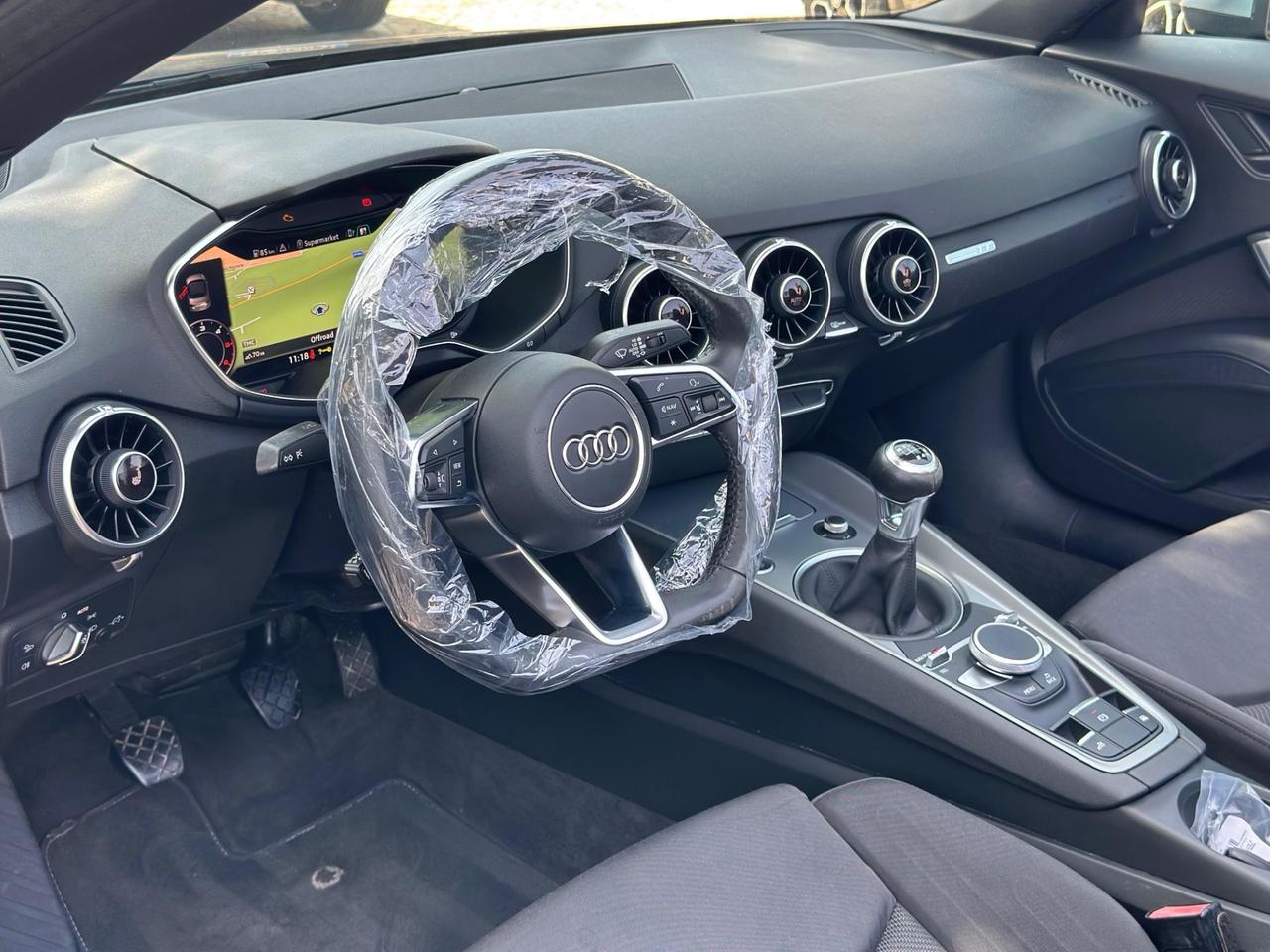 Audi TT Roadster 2.0 TDI 184CV ultra Design 2016