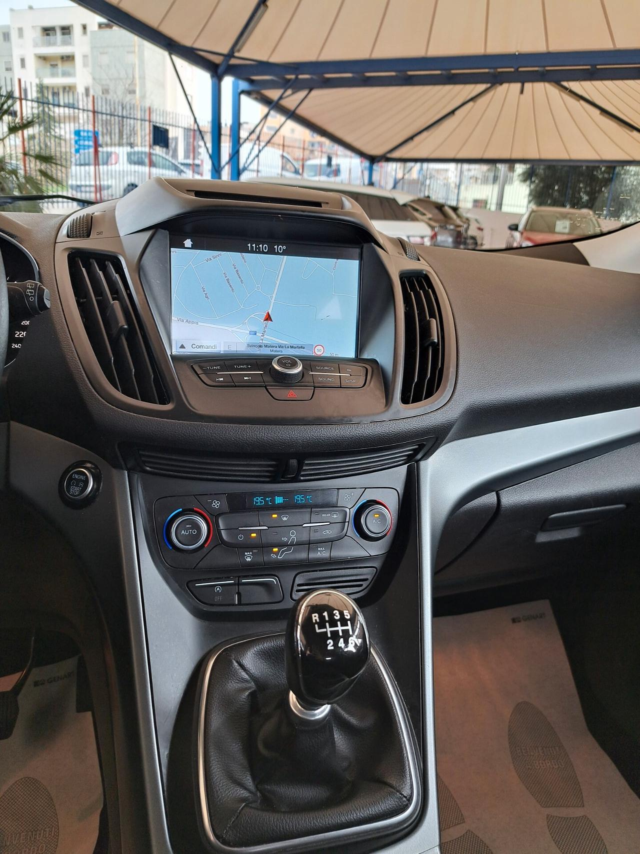 Ford Kuga 1.5 TDCI 120 CV S&S 2WD Business