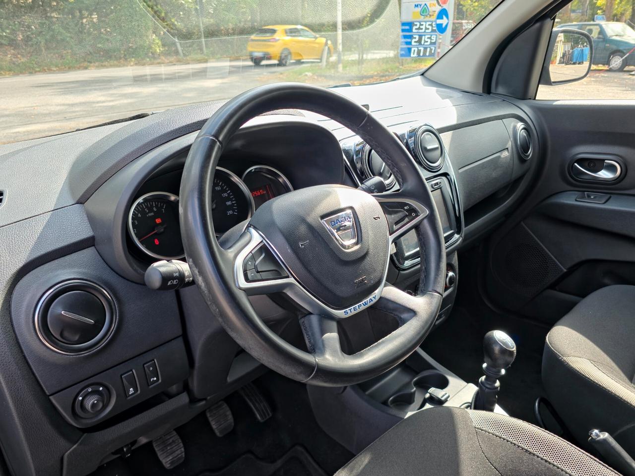 Dacia Lodgy Stepway 1.5 Blue dCi 8V 115CV 7 posti E6 Manuale NEO 2019