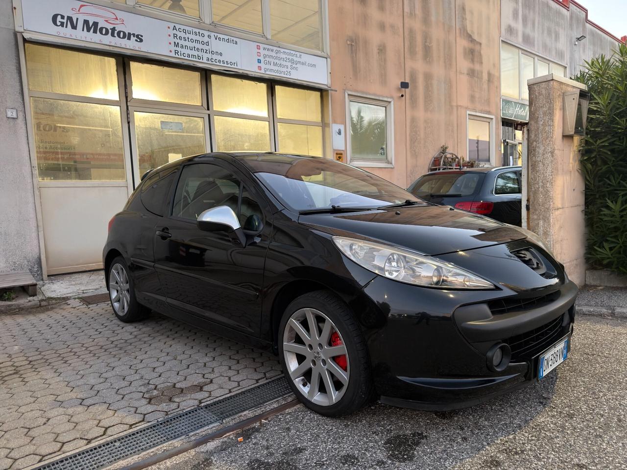 Peugeot 207 1.6 THP 175CV 3p GTi