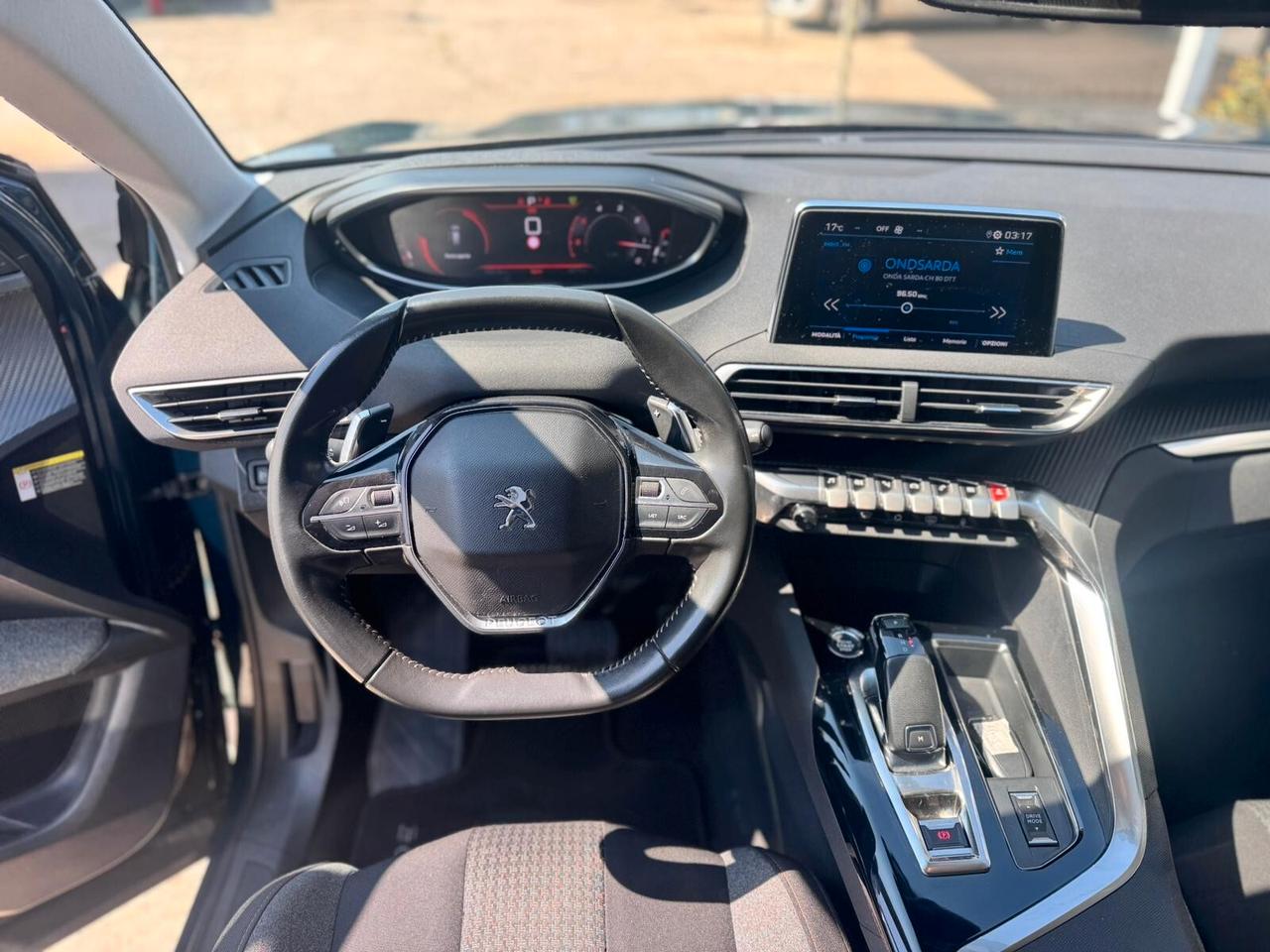 Peugeot 3008 BlueHDi 130 S&S EAT8 Active Pack