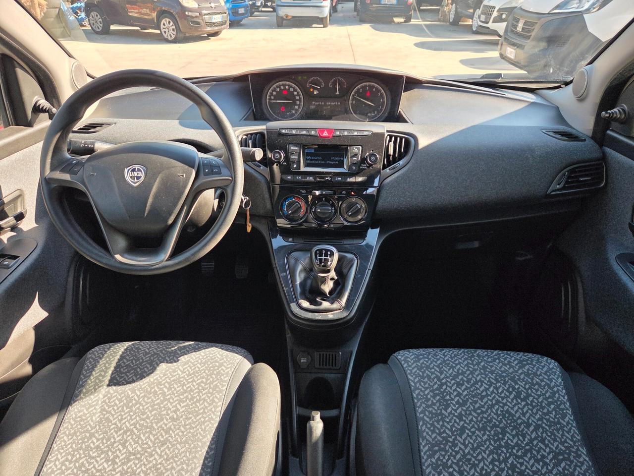 Lancia Ypsilon 1.2 69 CV 5 porte S&S Gold - 2019