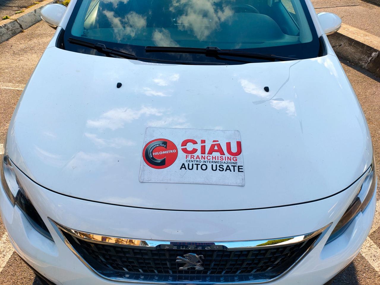 Peugeot 2008 PureTech 82 S&S Active Neopatentati