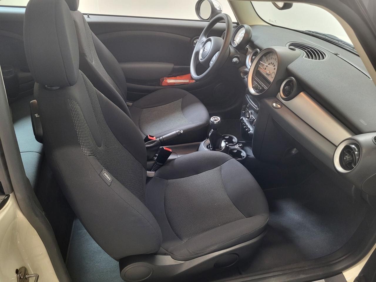 Mini One D Clubman Mini 1.6 16V One D Clubman SOLO 44.000KM CERTIFICATI! UNICO PROPRIETARIO!PREZZO REALE!! GARANZIA 12 MESI!!