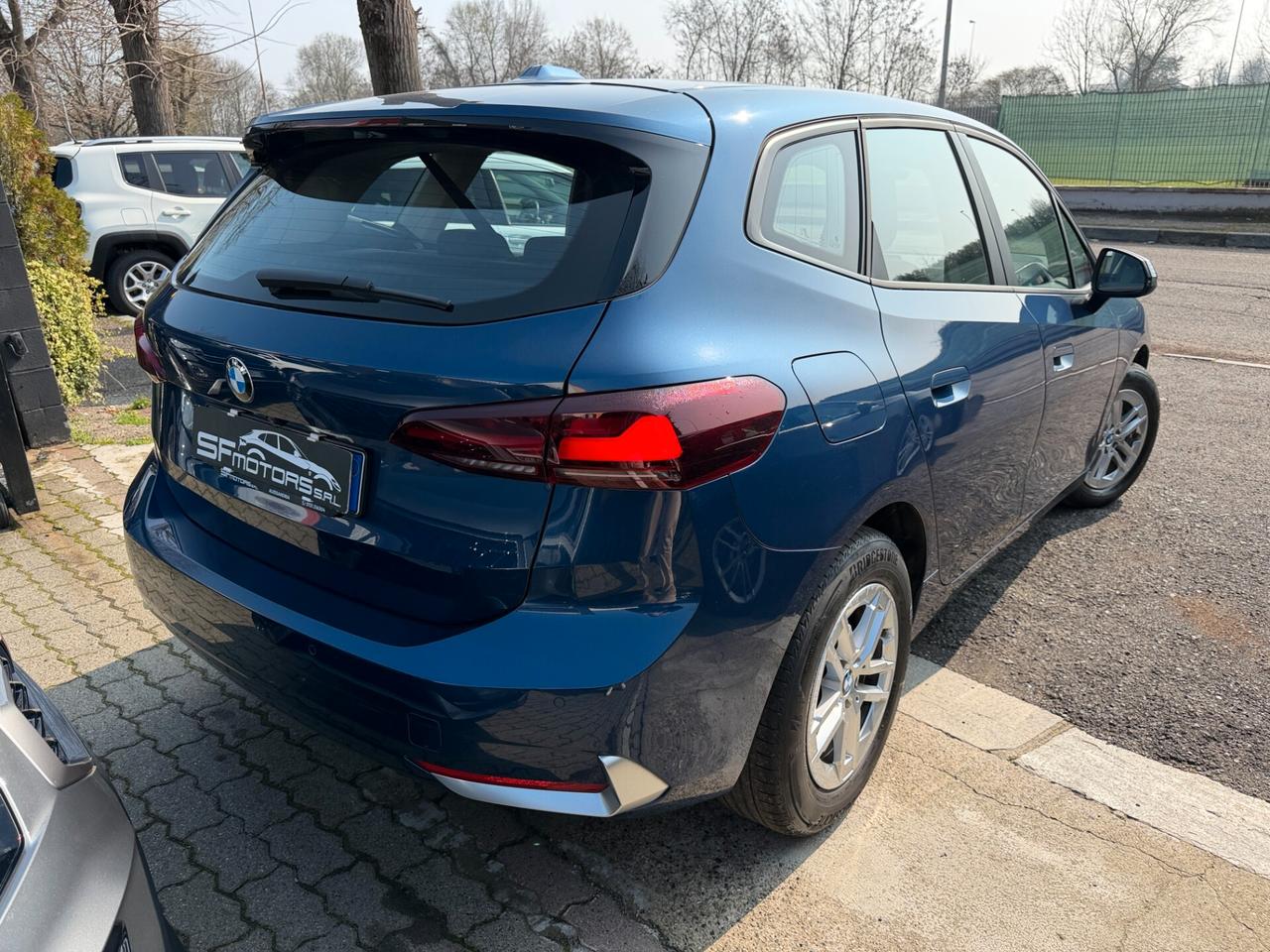 Bmw 2er Active Tourer 218d Luxury