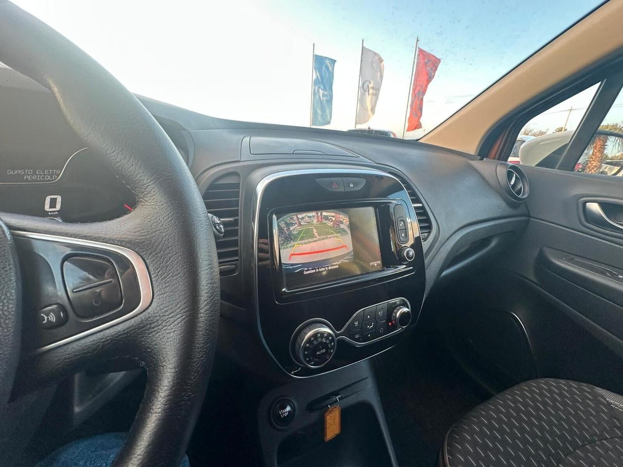 Renault Captur 1.5 dCi 110 CV Energy Initiale Paris