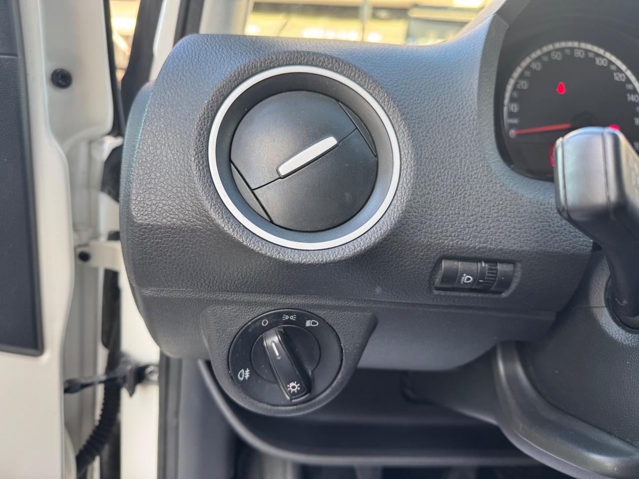 Volkswagen up! 1.0 5p. club