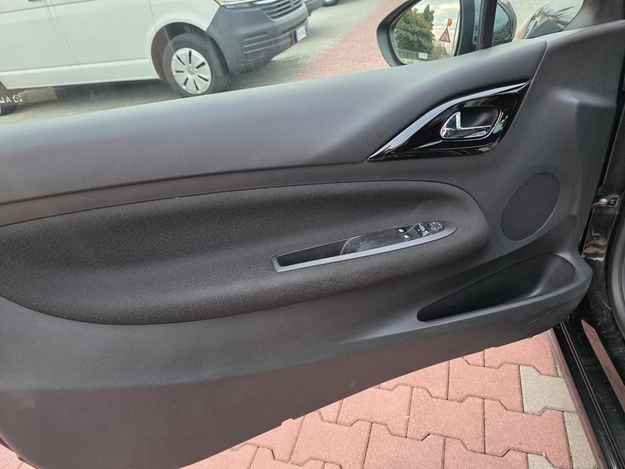 Ds DS3 3 1.6 HDi 90cv neopatentato