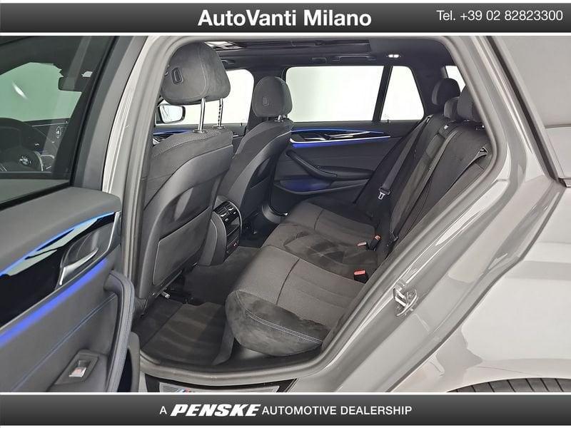 BMW Serie 5 530d Touring mhev 48V xdrive Msport auto