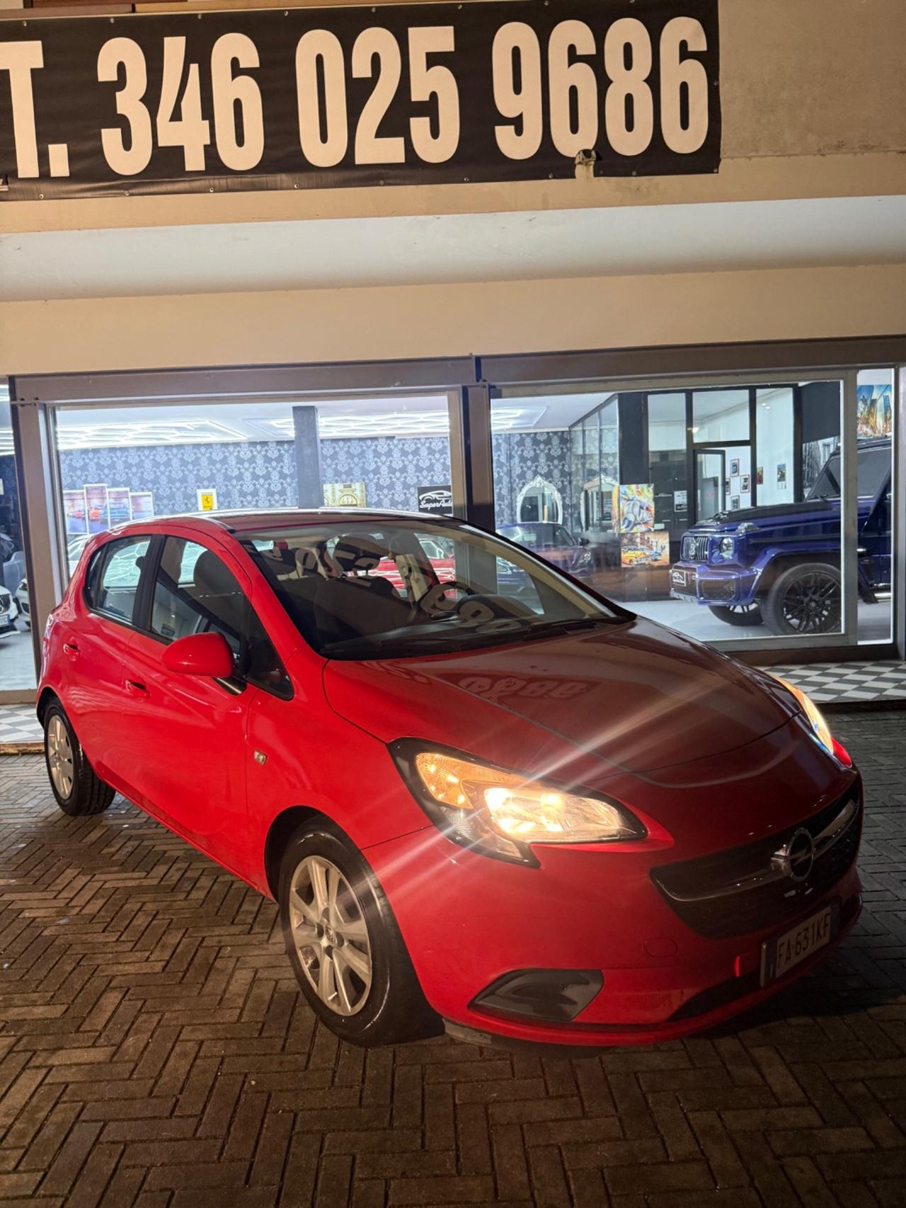 Opel Corsa 1.2 5 porte b-Color