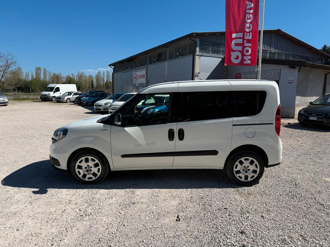Fiat Doblò 1.6 MJT 105CV Lounge N1