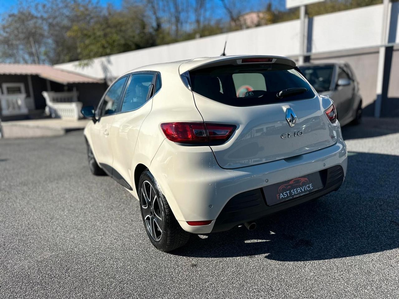 Renault Clio IV 2017 1.2 16v Life 75cv GPL AFTER MARKET