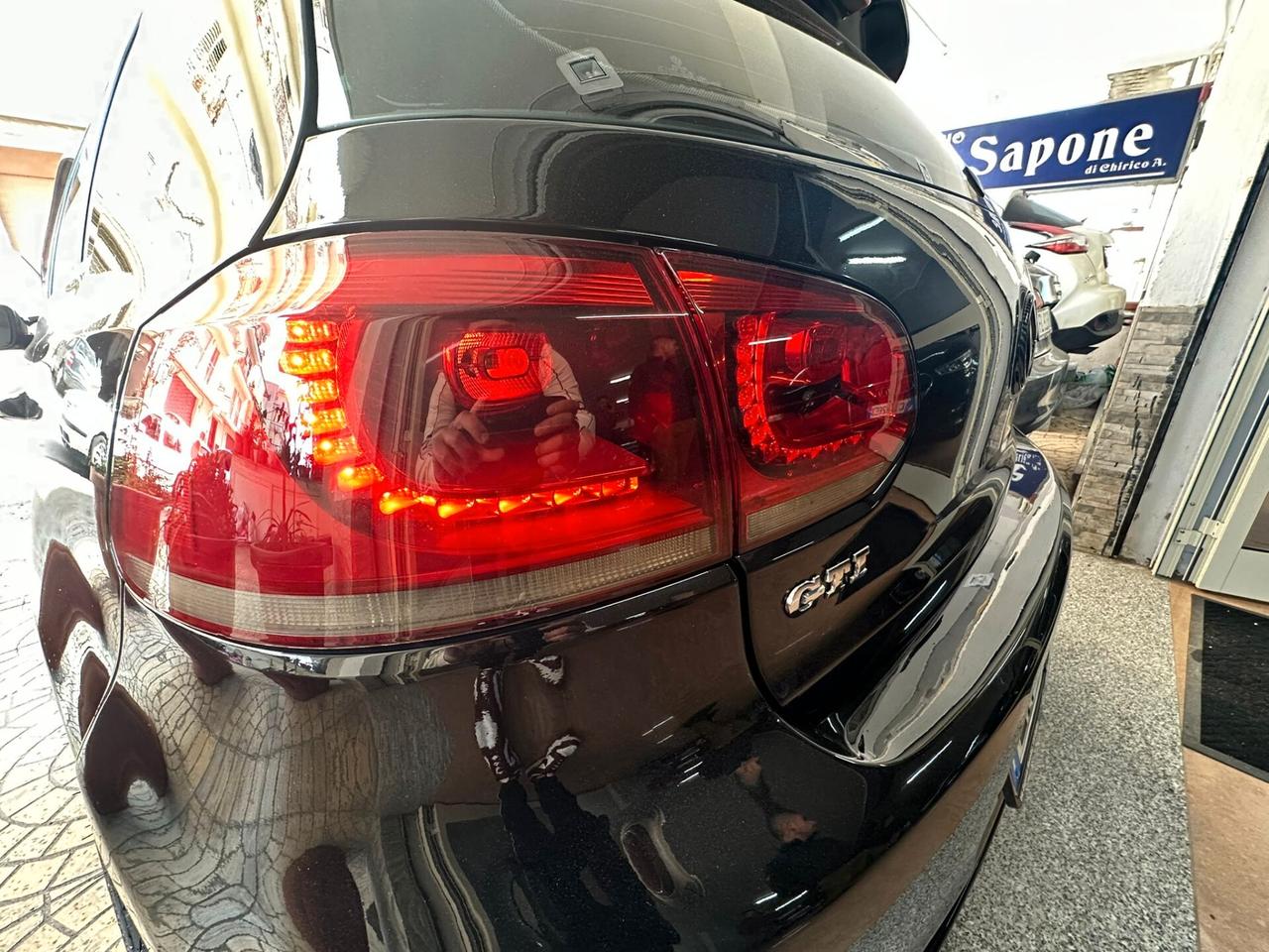 Volkswagen Golf GTI 2.0 TSI 5p.