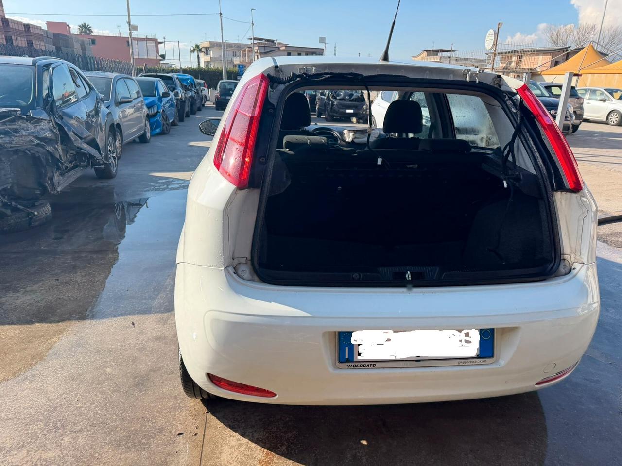 Fiat Punto 1.2 incidentato - 2015