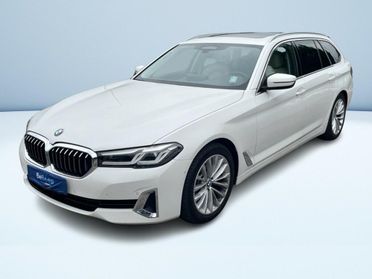 BMW Serie 5 Touring 520 d Mild Hybrid 48V Luxury Steptronic