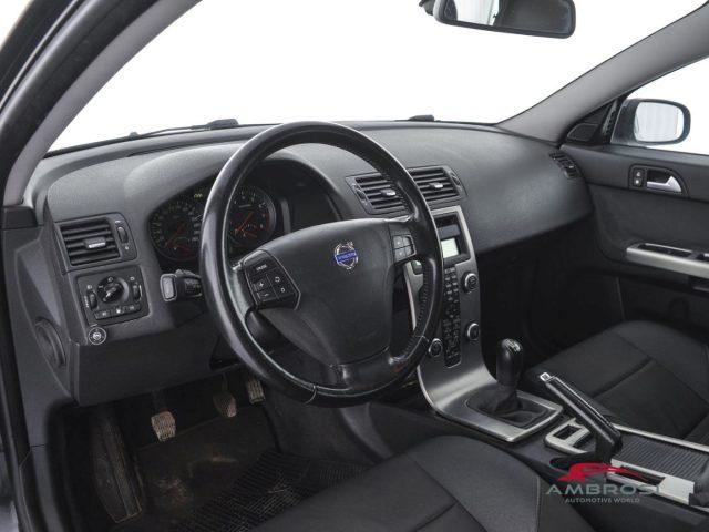 VOLVO V50 2.0i 16V cat Momentum - PER OPERATORI DEL SETTORE