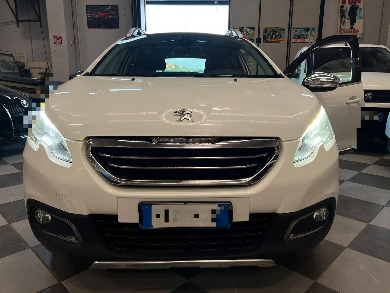 Peugeot 2008 1.6 e-HDi 115 CV Stop&Start Allure