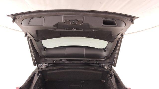 PEUGEOT 3008 BlueHDi 130 S&S EAT8 Allure Pack