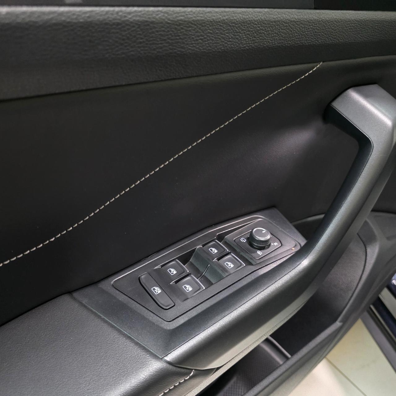 Volkswagen T-Roc 1.0 TSI Style AZIENDALE