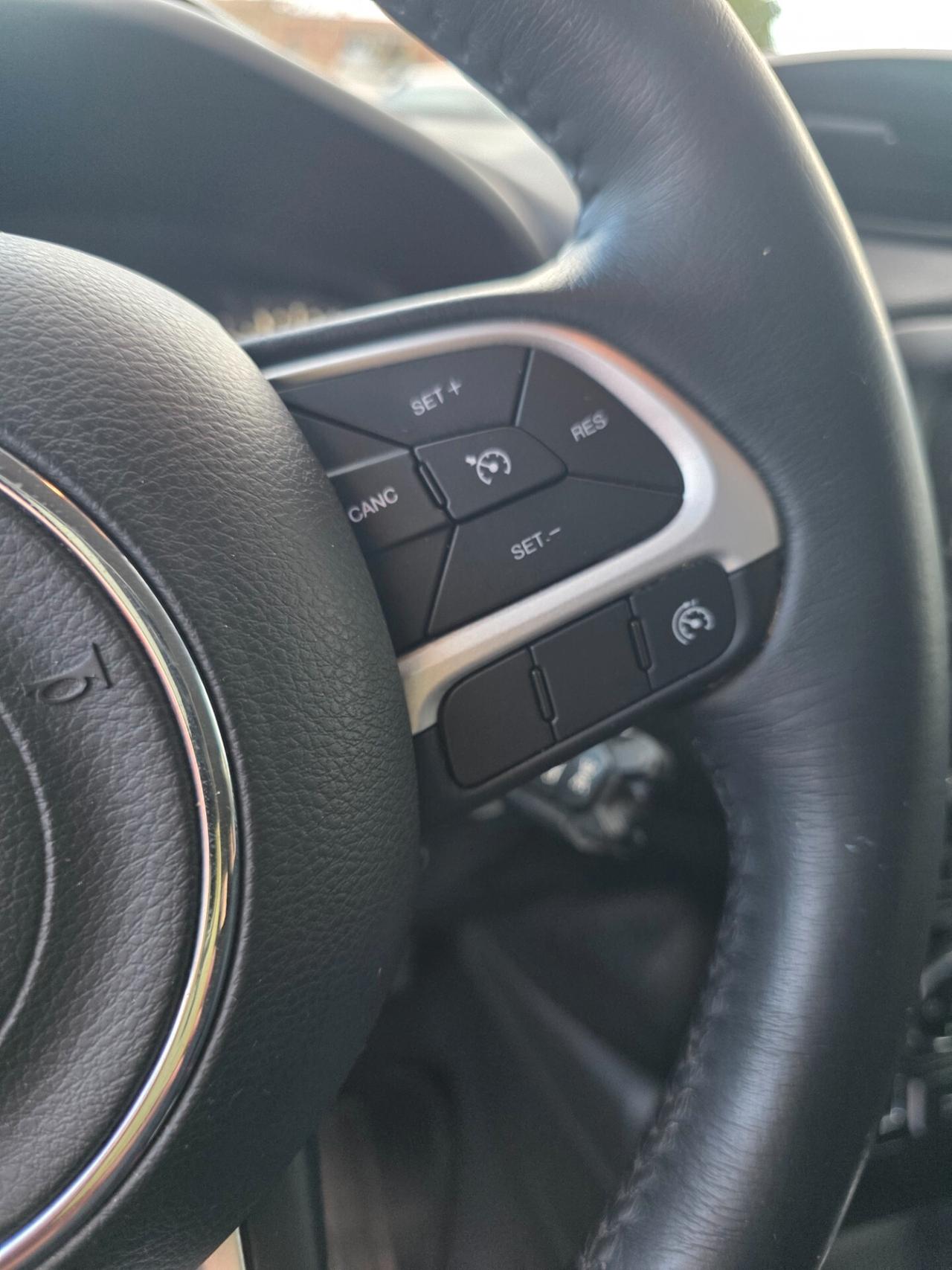 Jeep Renegade 1.6 E-TorQ EVO Longitude