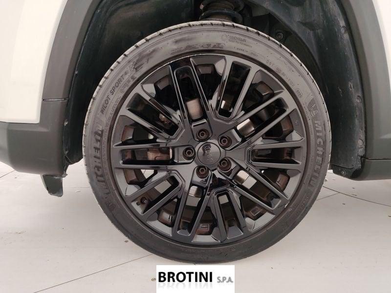 Jeep Compass e-Hybrid 1.5 Turbo MHEV T4 96kW Night Eagle DDCT