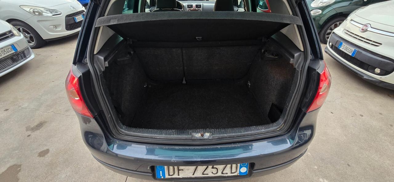 Volkswagen Golf 1.9 TDI DPF 5p. GT Sport