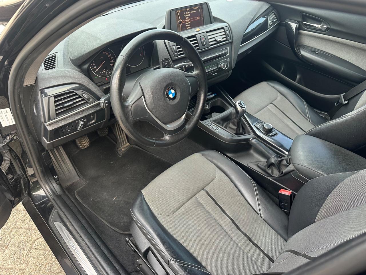 Bmw 116 116d 5p. Urban