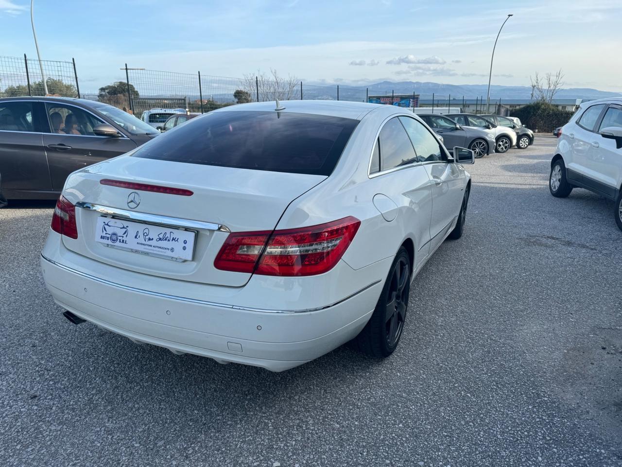 Mercedes-benz E 250 E 250 CDI Coupé BlueEFFICIENCY Avantgarde