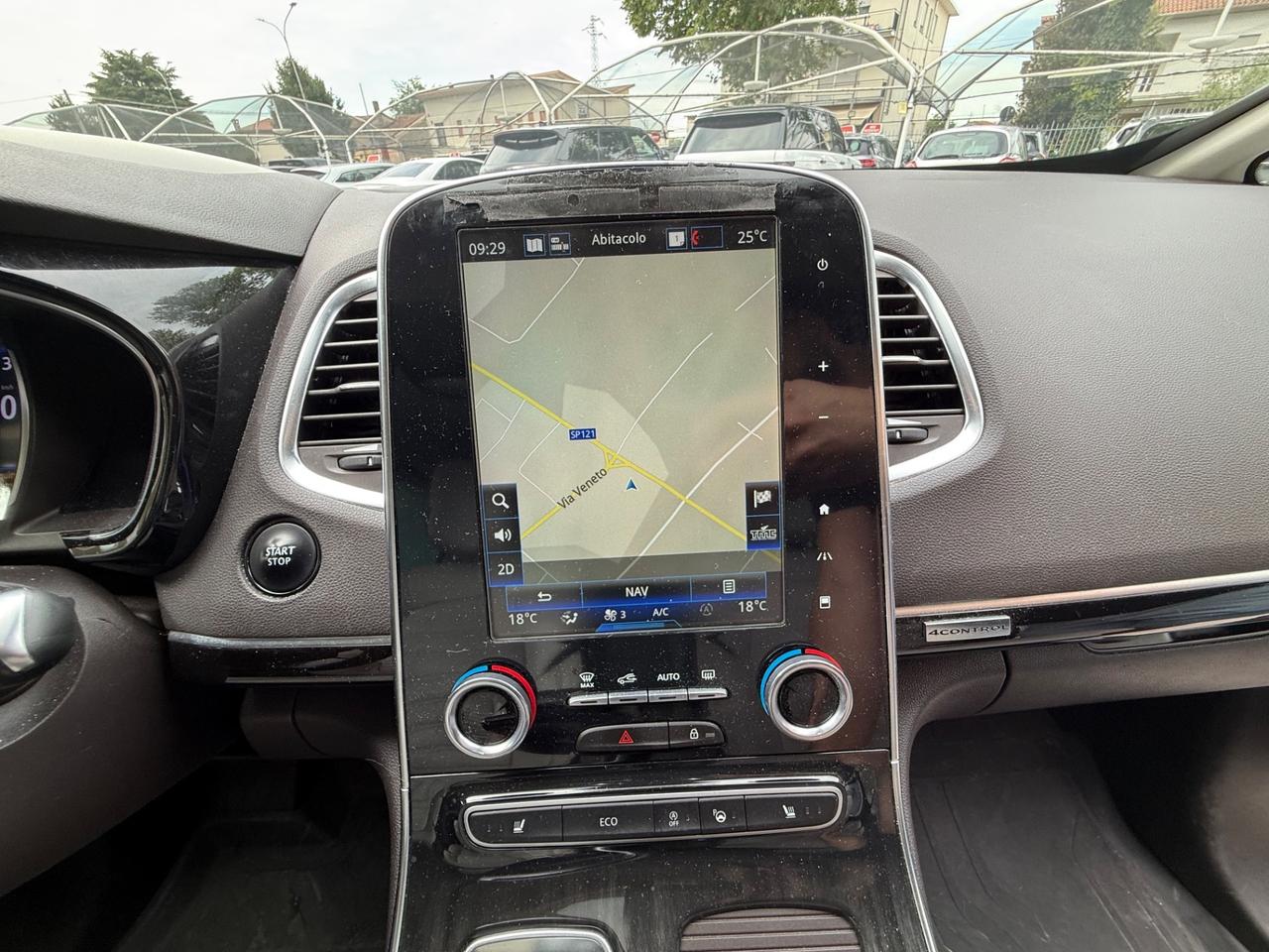 Renault Espace-7 Posti-Executive 4Control
