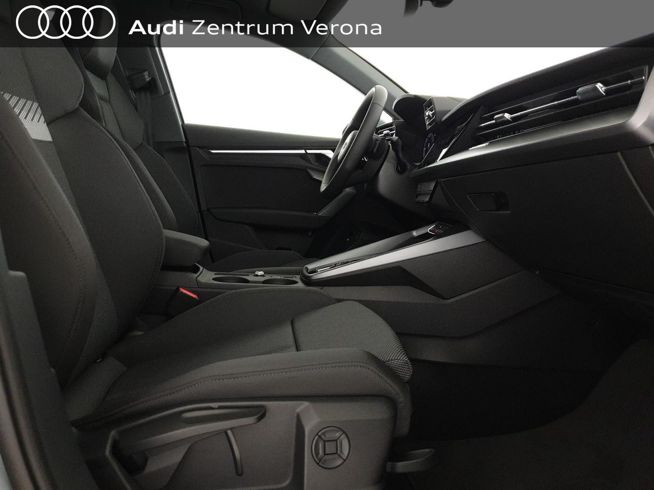 Sportback 40TFSIe 204CV S tronic Business Advanced