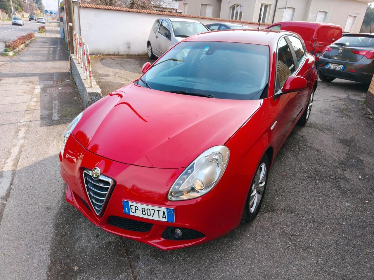 Alfa Romeo Giulietta 1.6 JTDm-2 105 CV Distinctive