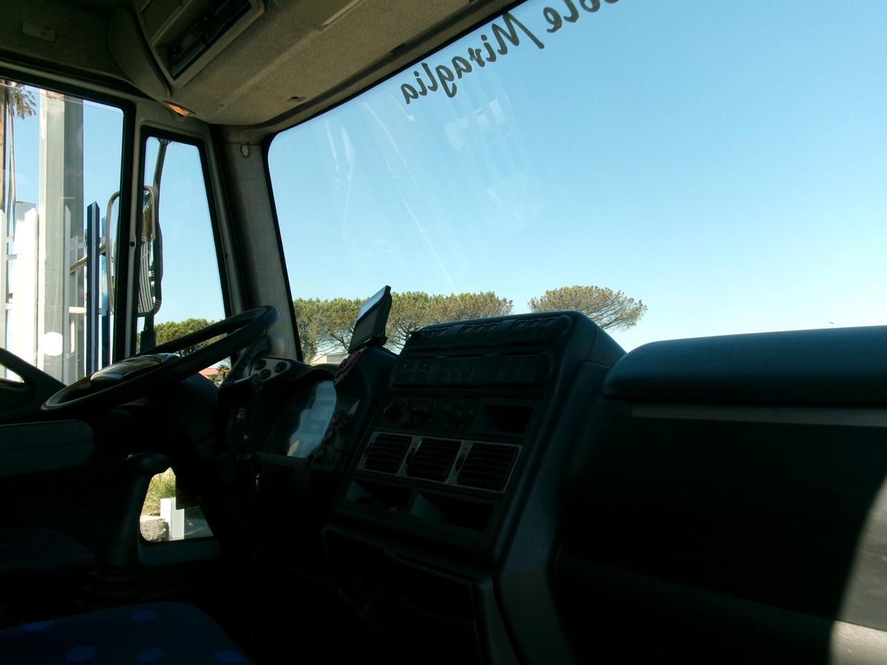 Iveco EUROCARGO 100/21 210CV 6 CILINDRI CASSONE 5.40 MT P.3690 DISCO 348000 KM
