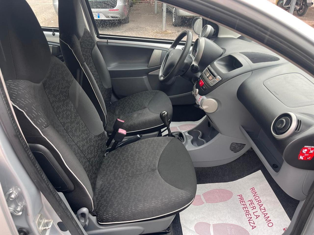 Peugeot 107 1.0 68CV 5p. Allure 70.000KM