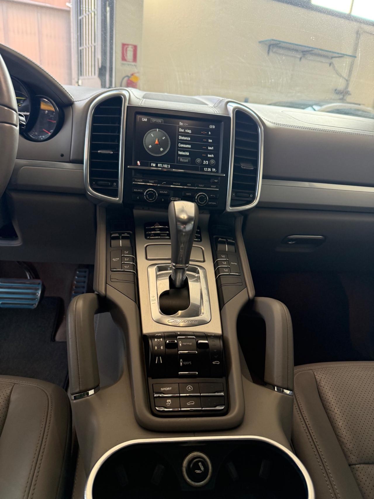 Porsche Cayenne 4.8 S