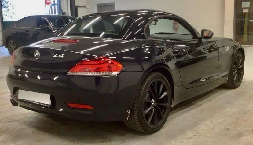 Bmw Z4 185CV Steptronic – PELLE NERA NAVY SENSORI SOLO 53.000 km