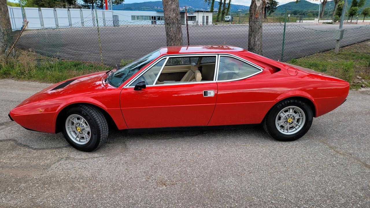 Ferrari Dino 208 GT/4 Dino 208 GT/4