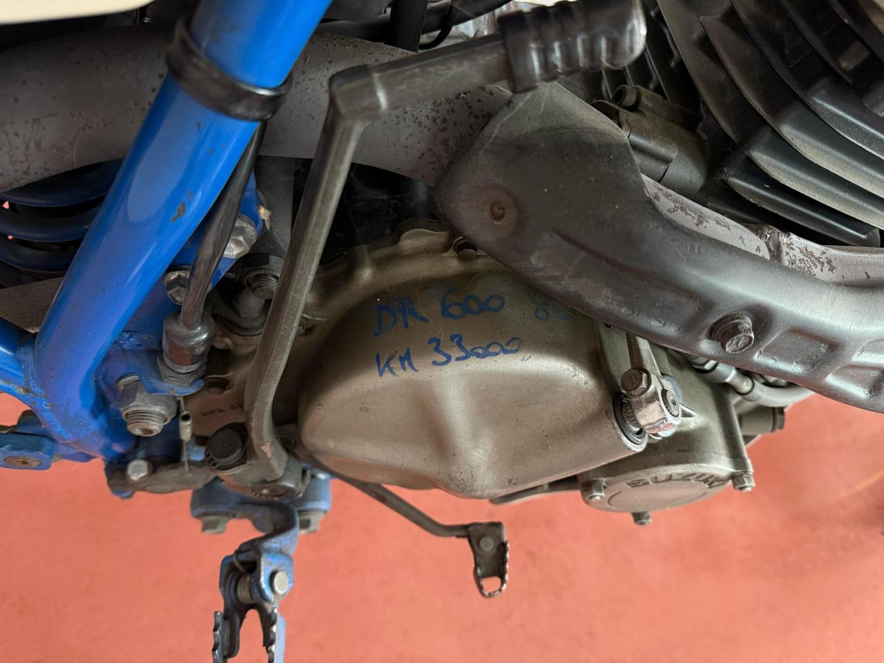 DR 600 Suzuki, Incredibilmente bella, INTERESSE STORICO E MOTORE CAMBIATO, CON 33000KM