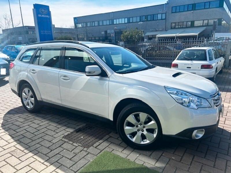 Subaru OUTBACK 2.0D Navi VE - MOTORE NUOVO