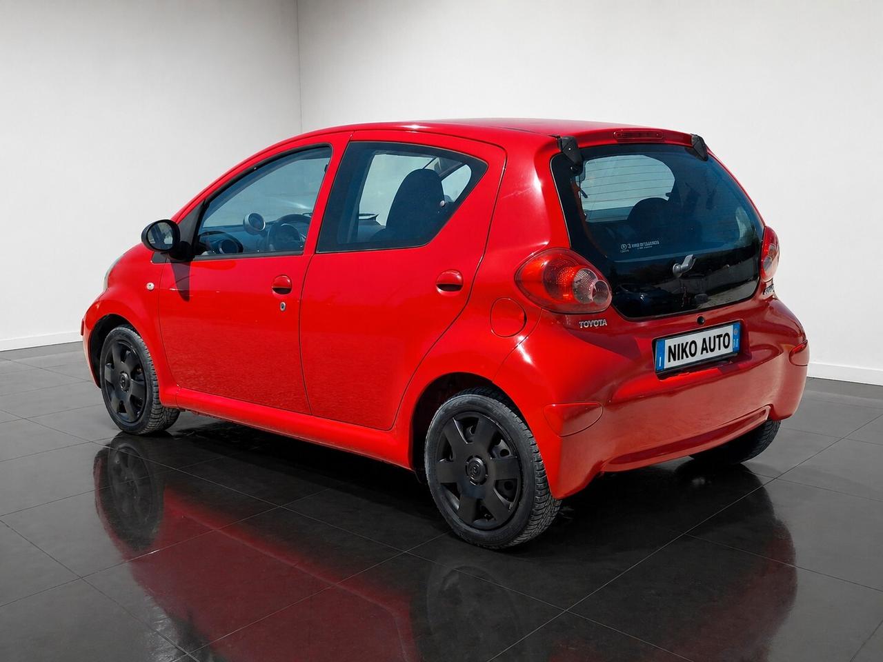 Toyota Aygo 2006 1.0 12V VVT-i 5 porte Sol BLUETOOTH KM CERTIFICATI NEOPATENTATI