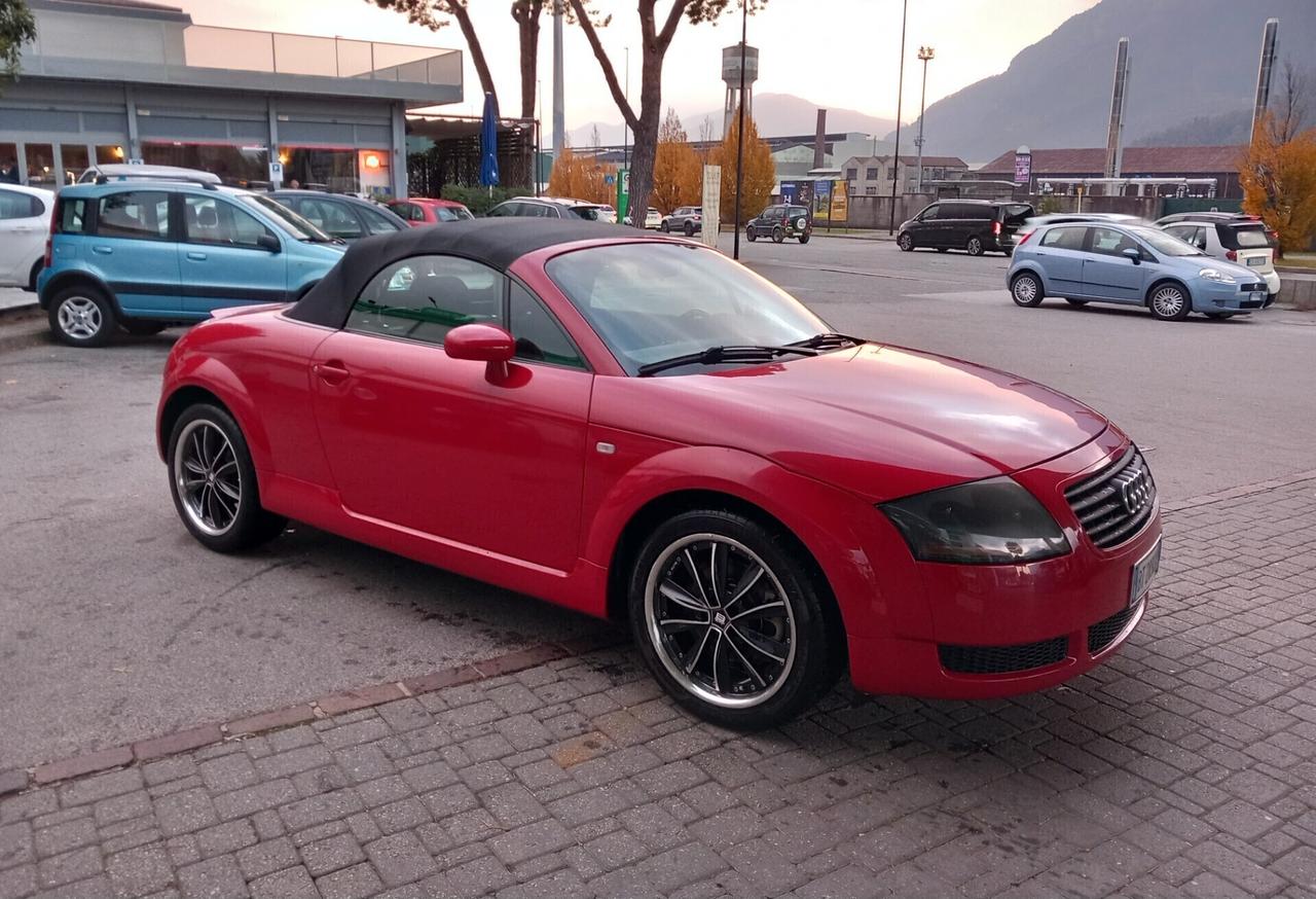 Audi TT Roadster 1.8 T 20V 150 CV HARD TOP