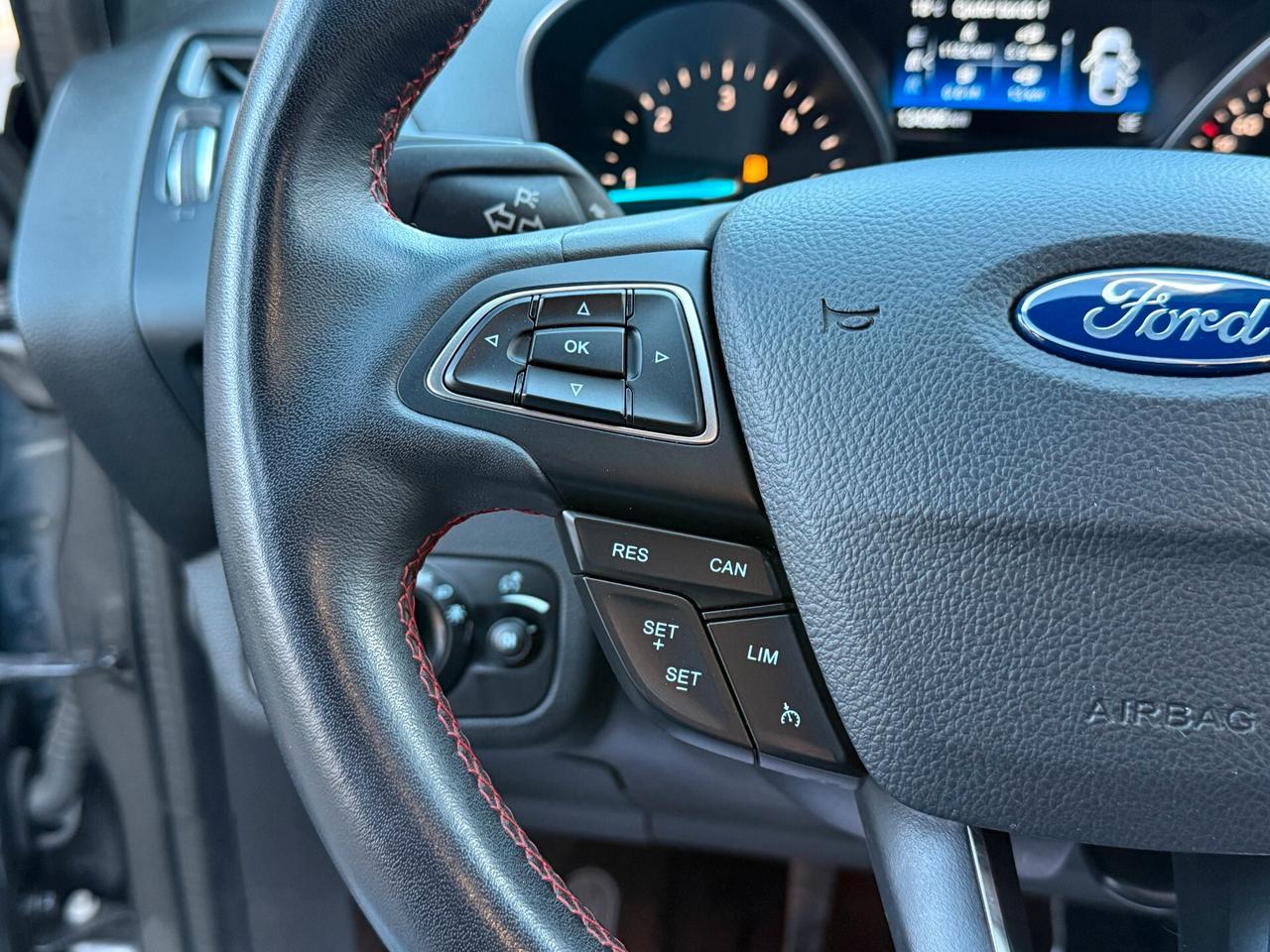 Ford Kuga 1.5 TDCI 120CV ST-Line NAVI CAMERA 2018