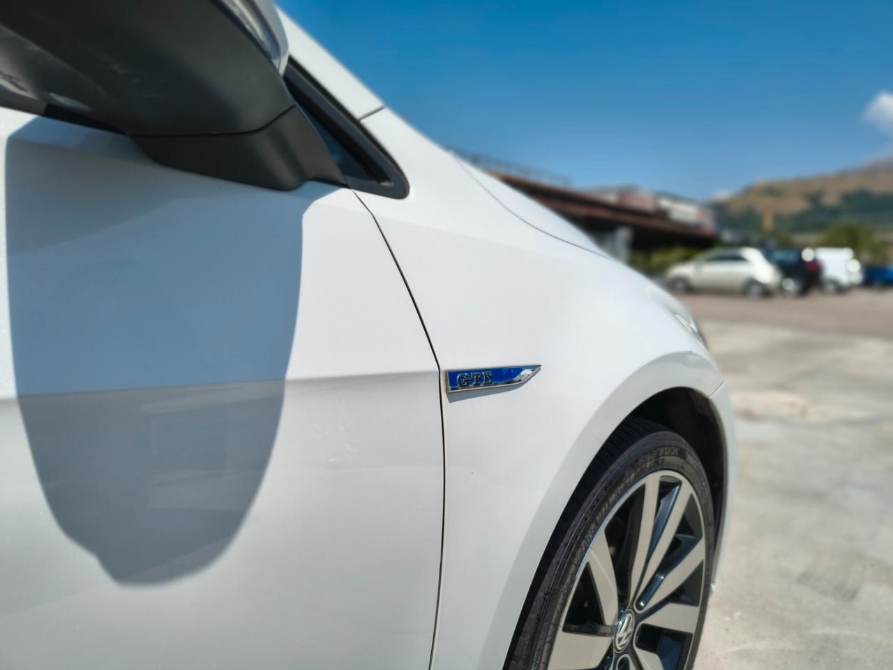 VW Golf GTE 1.4 TSI DSG Plug-In-Hybrid