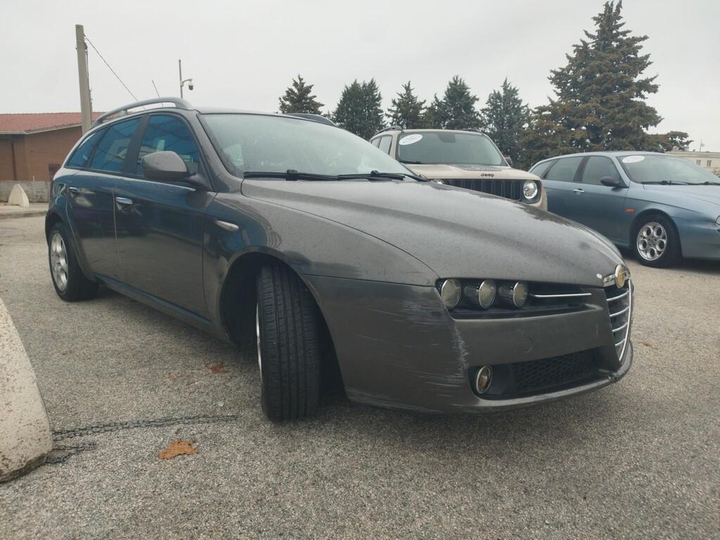 Alfa Romeo 159 1.9 JTDm 16V Sportwagon Progression