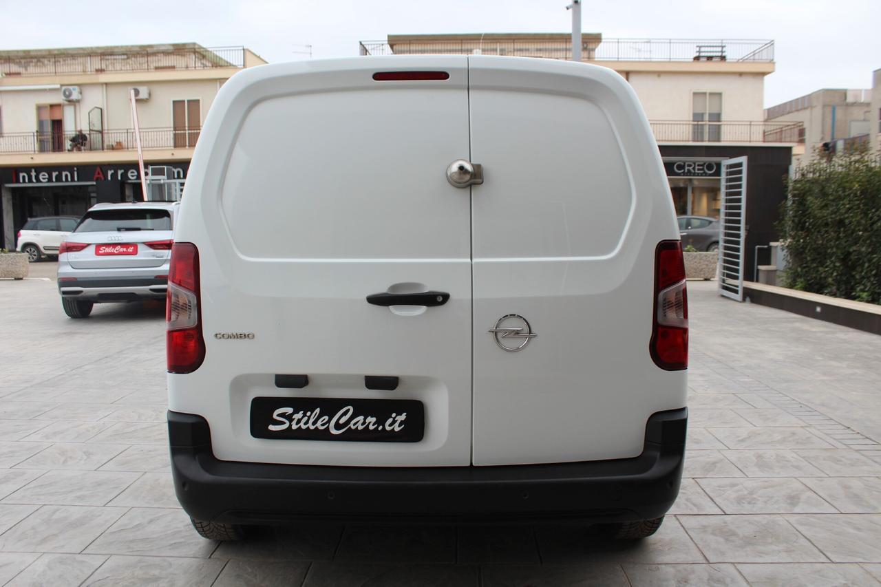 Opel Combo Cargo 1.5 Diesel S&S PC 650kg Edition